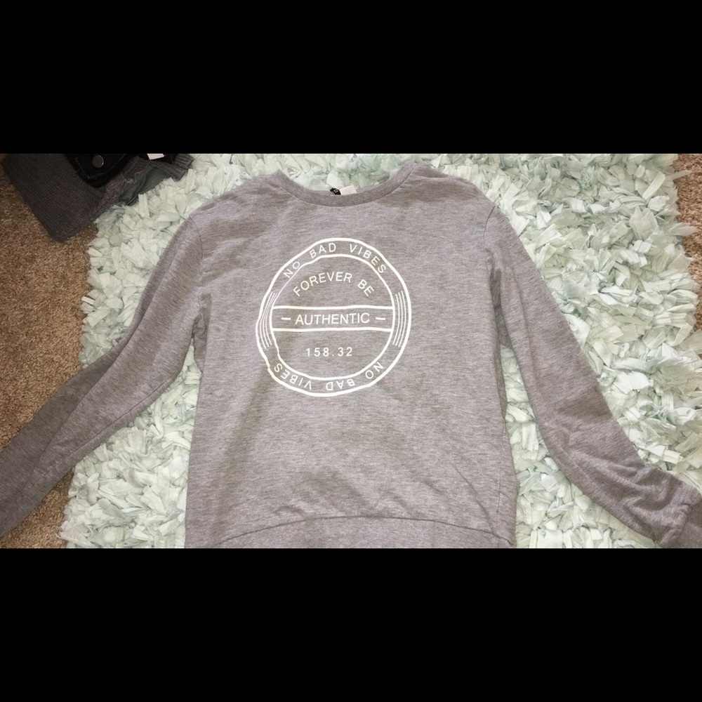 “No Bad Vibes” Sweater